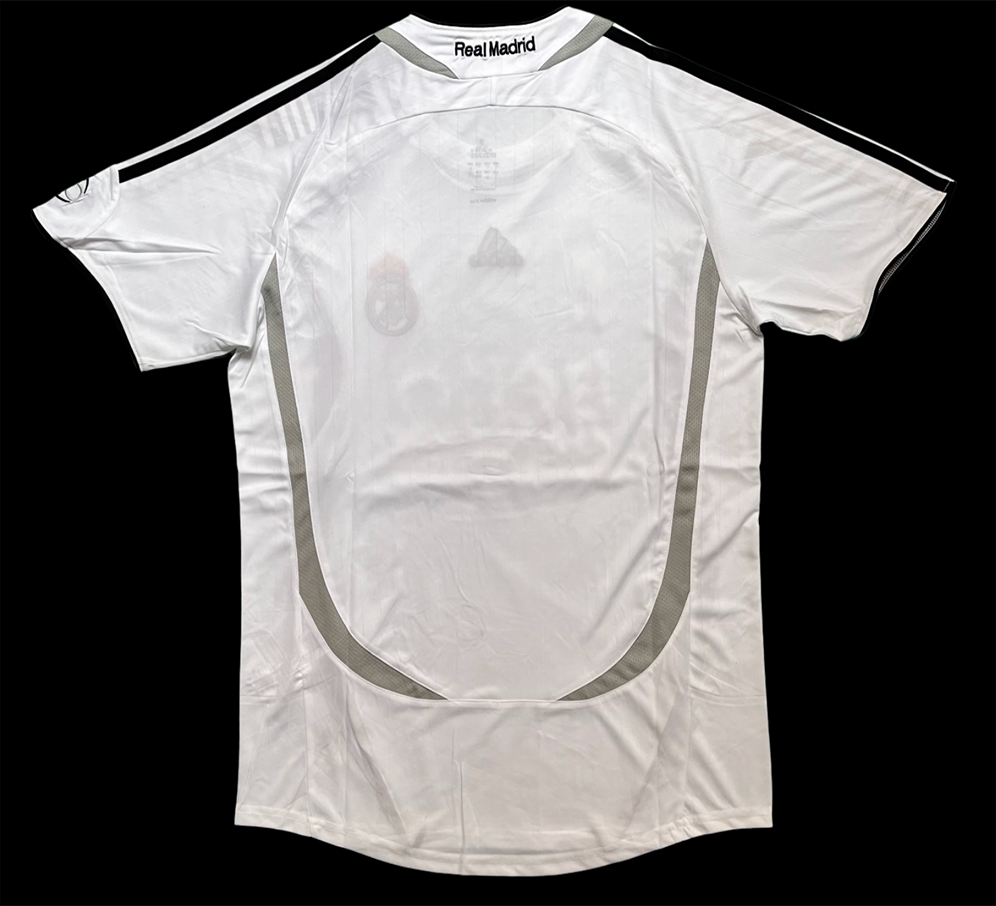 Real Madrid 2006–07 Home Retro Jersey