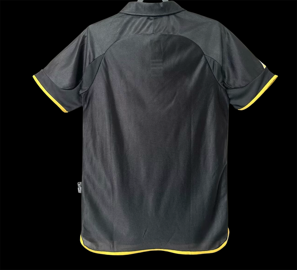 Real Madrid 1999–00 Away Retro Jersey
